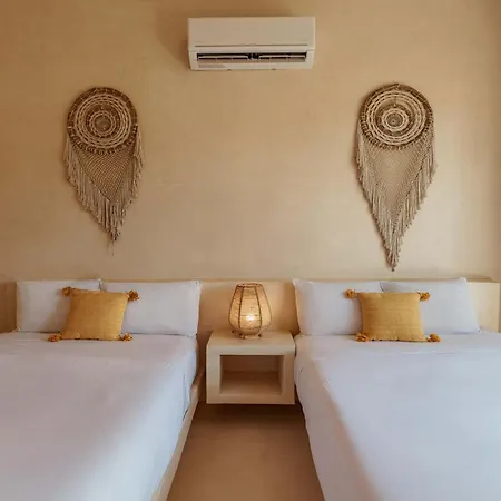 Holiday home Modern Ground-level 3br Retreat With Private Pool *