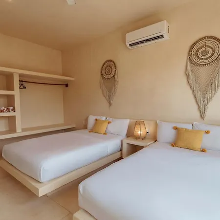Holiday home Modern Ground-level 3br Retreat With Private Pool *