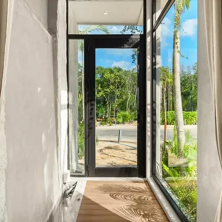 Casa Piedras Mayas - *
