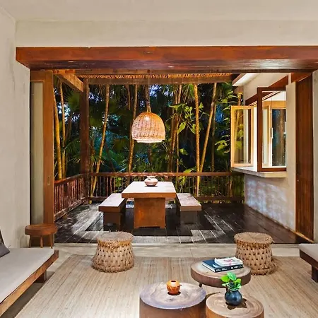 Tree House - Access -