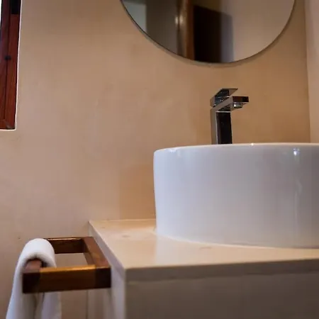 Exclusive 3br Sky Penthouse With Private Rooftop Pool *