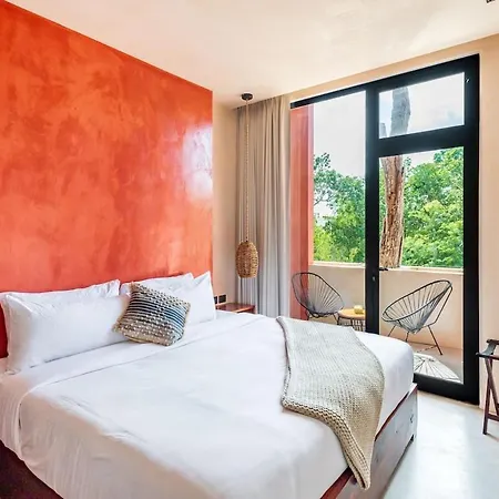 5-bedroom Private House With Pool In Villa