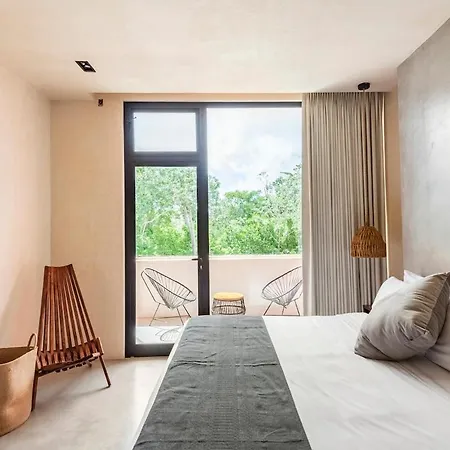 5-bedroom Private House With Pool In Villa *