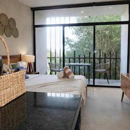 King Studio En Coba Pool, Gym & Garden Hotel *