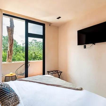 Villa 5-bedroom Private House With Pool In *