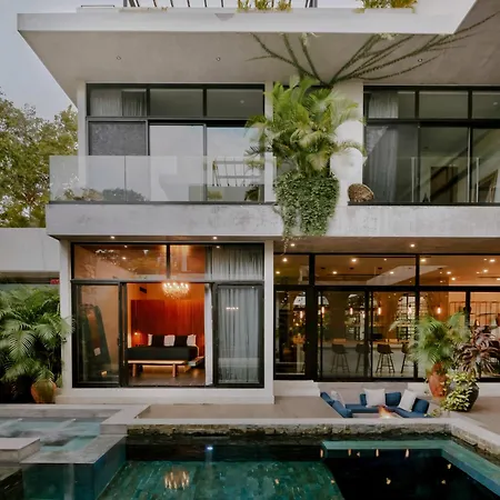 Villa Casa Don Rey - Tulum's Largest Mansion -