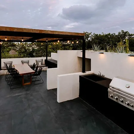 Villa Casa Don Rey - Tulum's Largest Mansion - *
