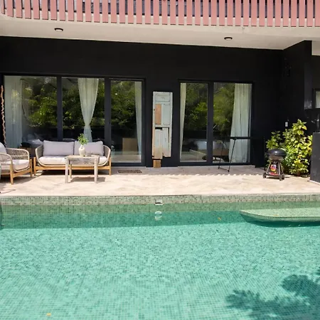Private Pool With Access And Baby Crib - Zone