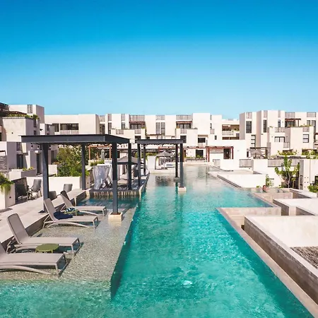 Luxury 2br Retreat With Private Pool & Tulum