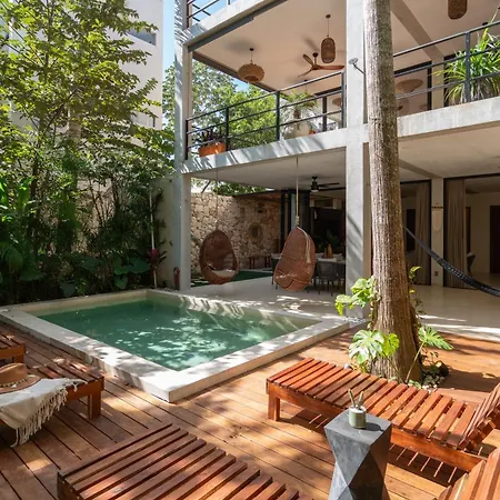 Limas Apartment