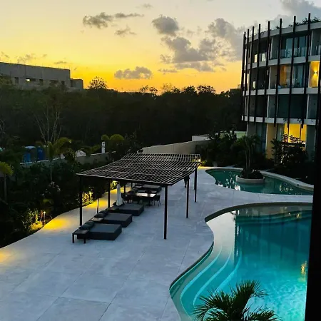Apartment 1br Private Pool Jungle View Shuttle *