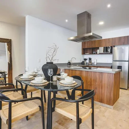 Luxury 2br Retreat With Private Pool & Tulum