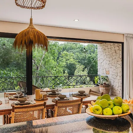 Apartment Jungle Penthouse W Sunset Rooftop Private Pool