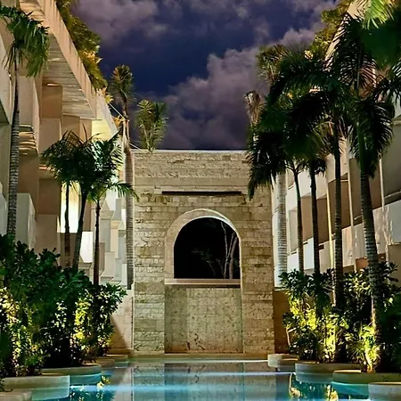 Cocay #102 Jungle Loft Private Pool Access