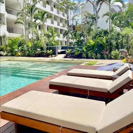 Private Jacuzzi 5 Min From The Beaches *