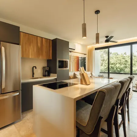 Apartamento Elegant Duplex With Rooftop Jacuzzi In