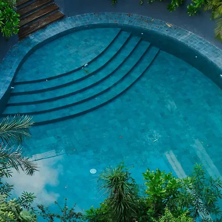 Sky Pool - 4 Guests - Near The Apartment *
