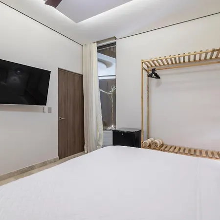 Private Pool With Access And Baby Crib - Zone Apartment *