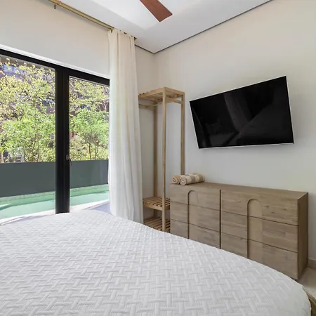 Apartment Private Pool With Access And Baby Crib - Zone