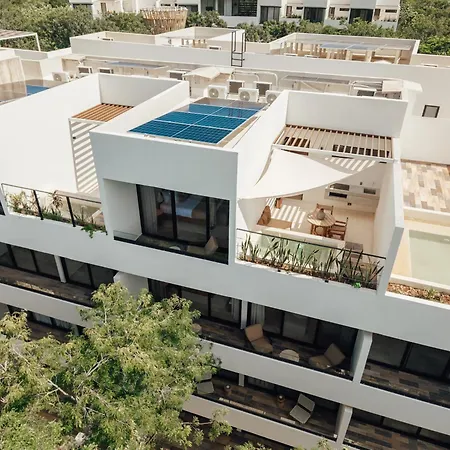 Apartamento Elegant Duplex With Rooftop Jacuzzi In *