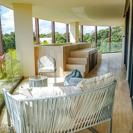 1br Private Pool Jungle View Shuttle Apartment