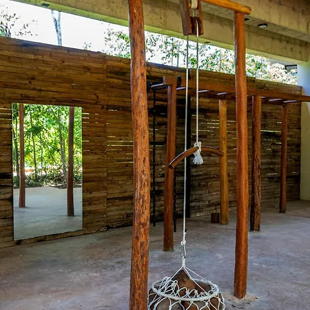 Limas Tulum
