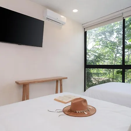 Limas Apartment *