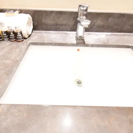 Apartment 1br At Paramar Viva By The Spot *
