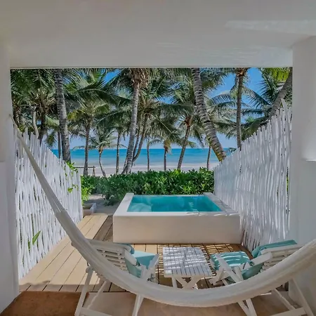 Tulum- & Hotel 4*