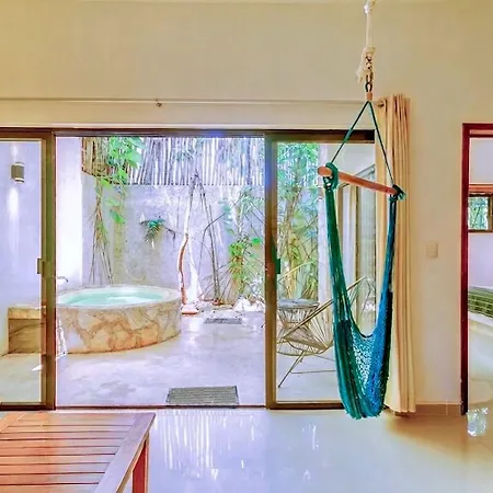 In The Heart Of - Location In Town Apartamento Tulum