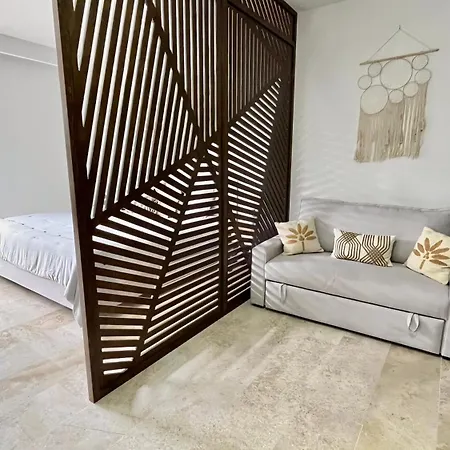 Apartamento Menesse *