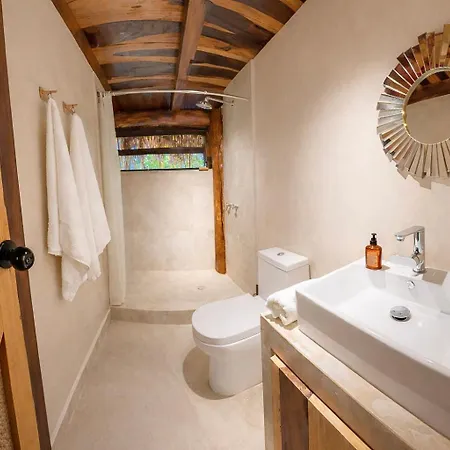 Treehouse H2ojos Lodge Tulum