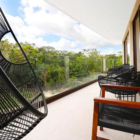 Private Rooftop Pool 3br Penthouse In The Jungle