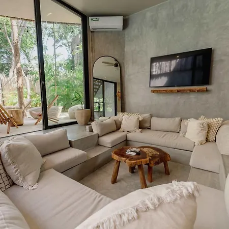 Esencia - 3br Private Pool & Hammock Villa Tulum
