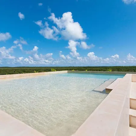 Penthouse With Private Plunge Pool - 2 King Tulum