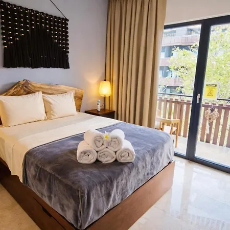 Jungle Guardian - Rooftop Pool & Club In Zona Hotelera *