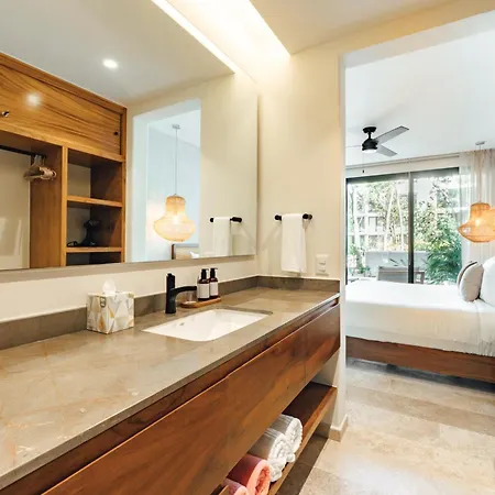 101 Park By Lumina