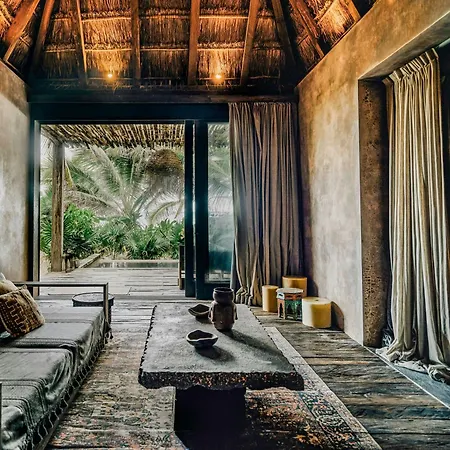 Nomade Temple 4* Tulum