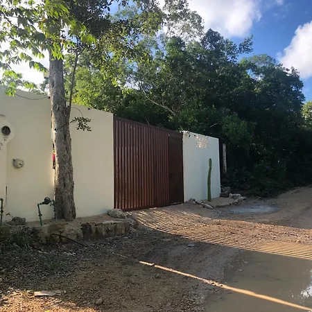 Villa Kuxtah, Beautiful With Private Pool Tulum