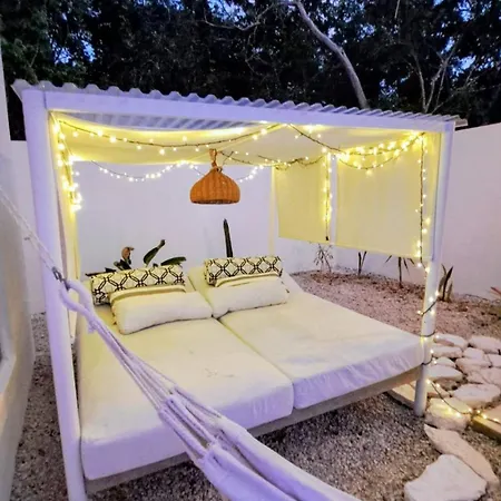 Kuxtah, Beautiful With Private Pool Villa