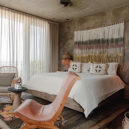 Nomade Temple Hotel Tulum