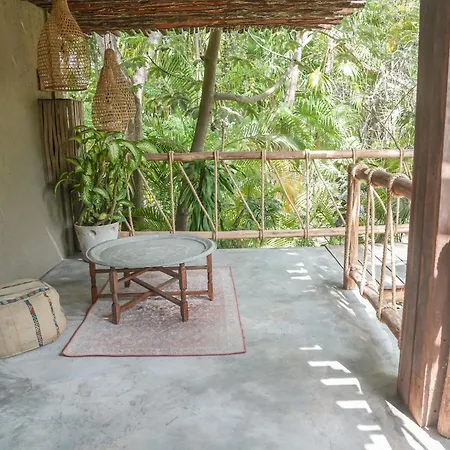 Nomade Temple Hotel Tulum