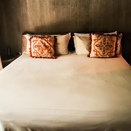 Nomade Temple Hotel