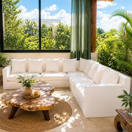 Villa 240m2 - 16 Persons - 6 - 2 Swimming Pool - 3 Jacuzzis *