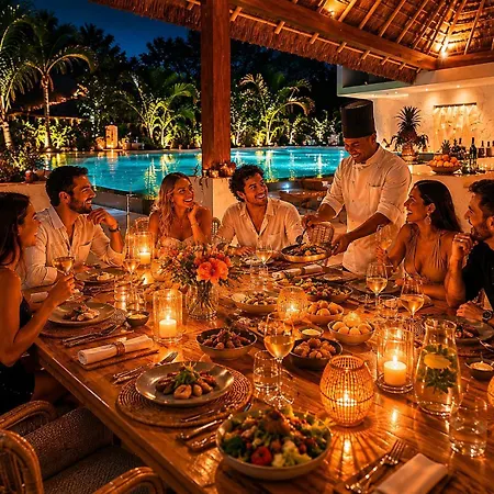 240m2 - 16 Persons - 6 - 2 Swimming Pool - 3 Jacuzzis Villa Tulum