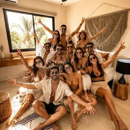 Villa 240m2 - 16 Persons - 6 - 2 Swimming Pool - 3 Jacuzzis Tulum