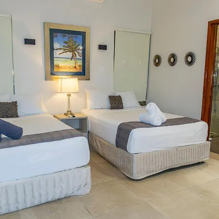 Scarlette Hotel 3*