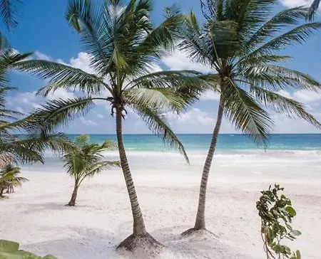 Beachfront * Tulum