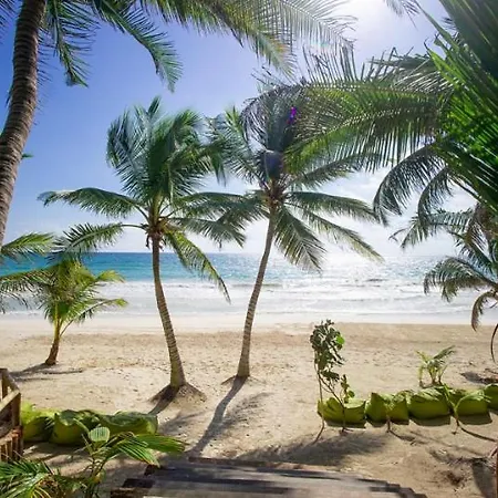 Сasa de vacaciones Beachfront *