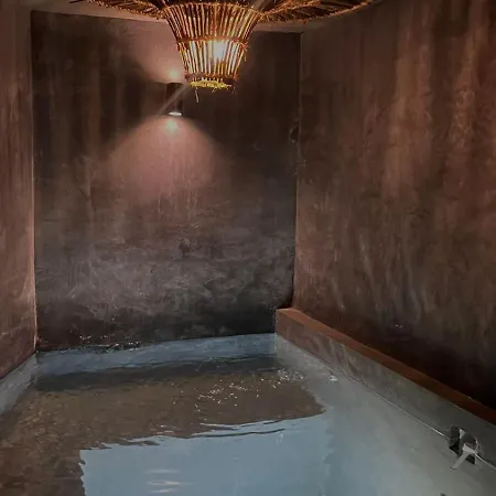 Jungle Luxury Romantic Club, And Private Pool Apartment